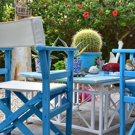 Alisahni Economy hotel Vari (Syros)