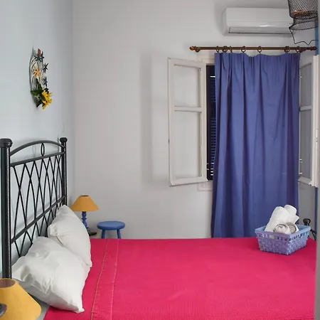 Alisahni Economy hotel Vari (Syros)